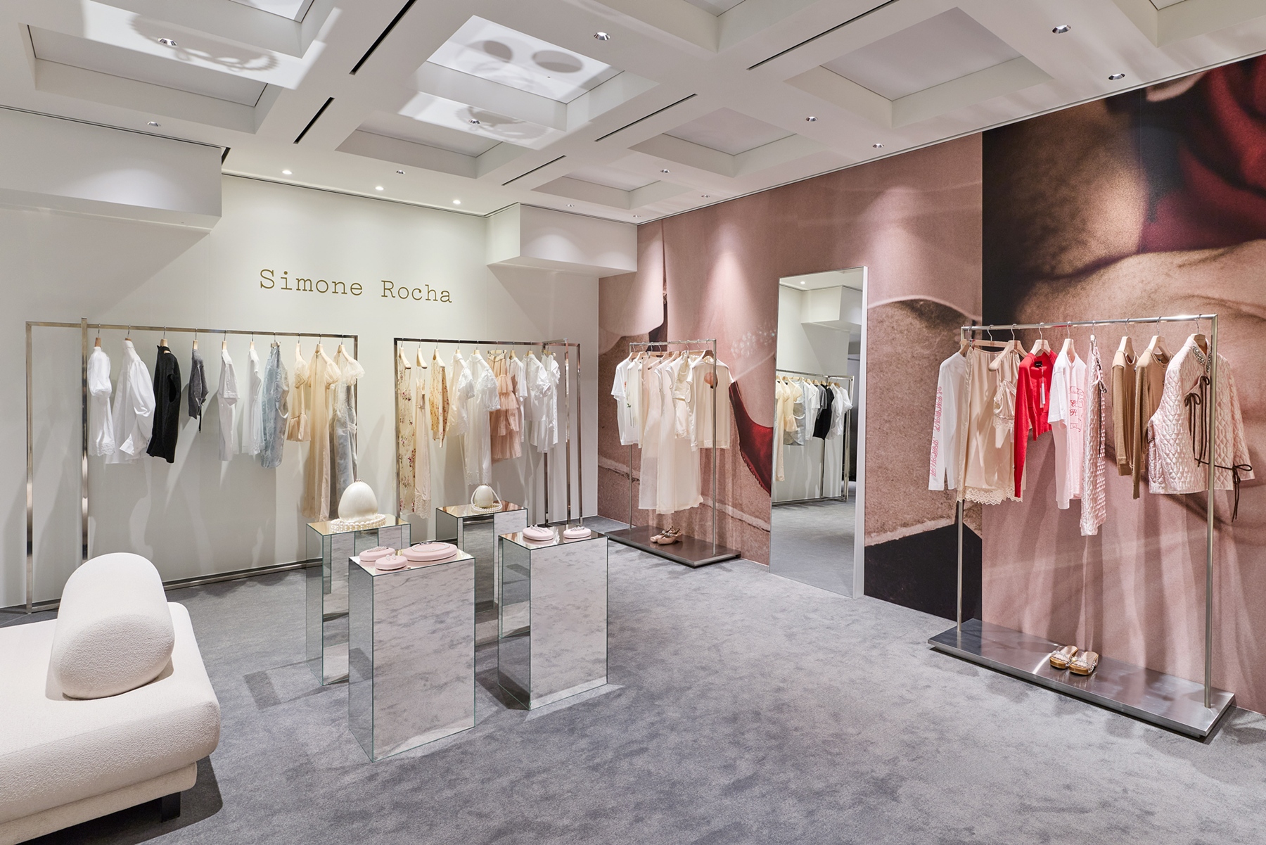 신세계인터내셔날, '시몬로샤' 국내 첫 단독 팝업 신세계 강남점서 선봬 1528-Image